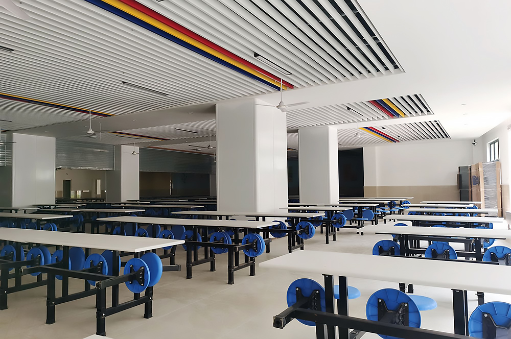 学校食堂装修